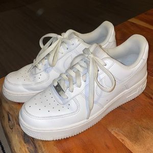 Nike air forces woman’s size 8